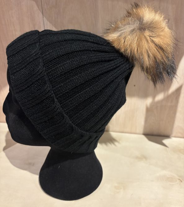 Hovedbilde Lue med dusk